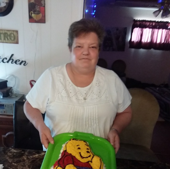 Meet your Posher, Judy - Picture 3 of 3